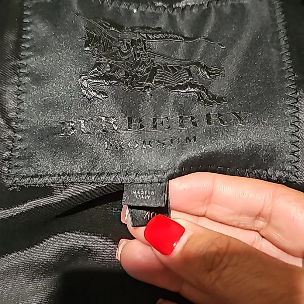 Trench coat - Picture 9 of 12